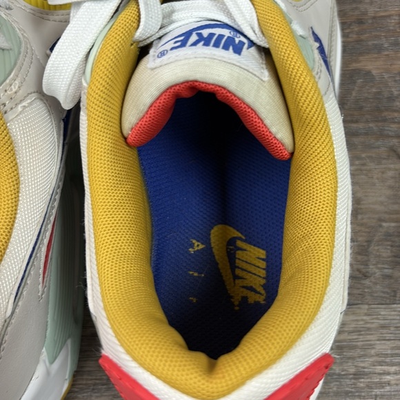 SOLD IN STORE Nike Air Max 90 Pistachio Frost (Women's) DA8726-100 Size 10 - Picture 7 of 10